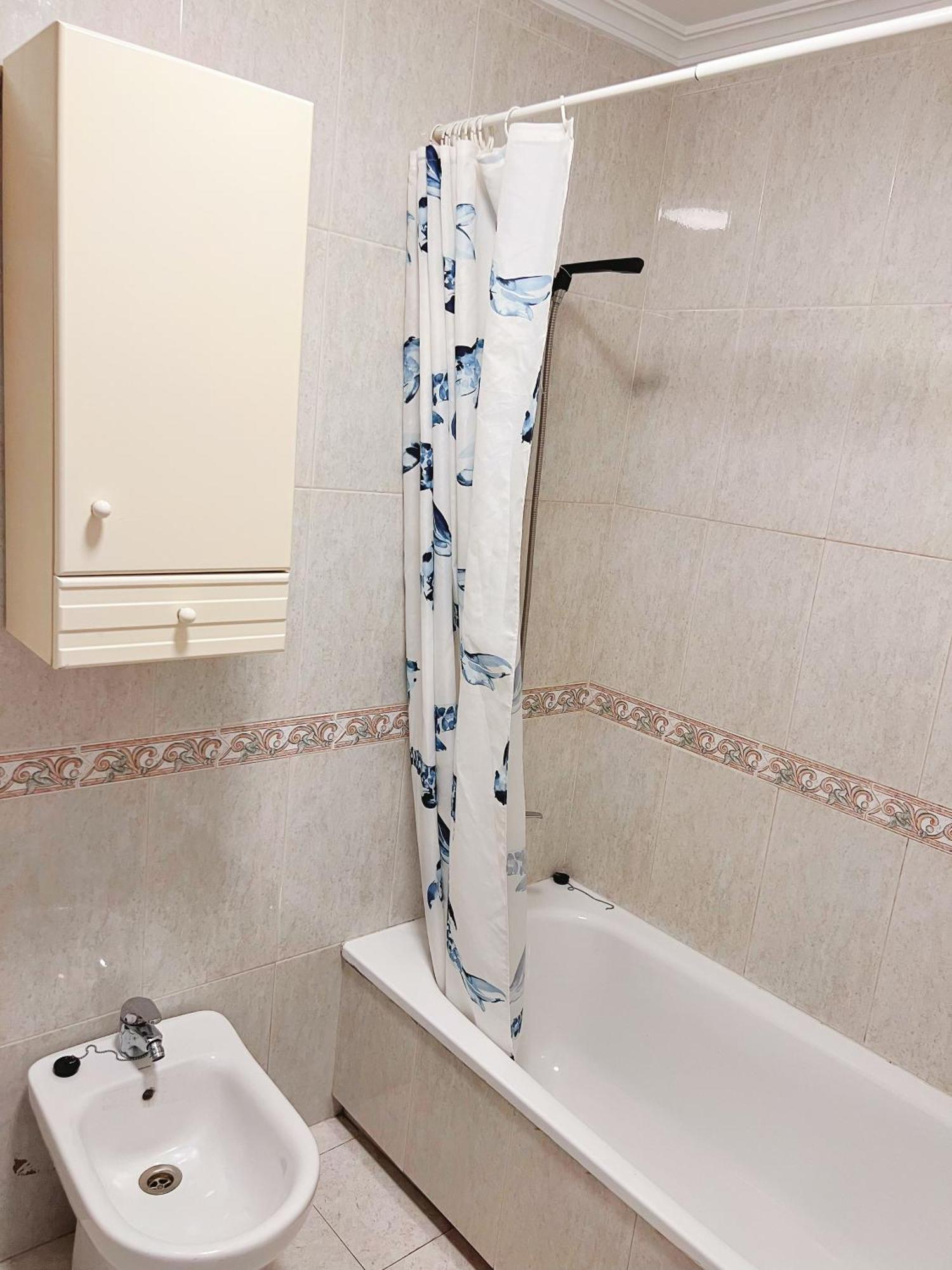 Habitacion Compartido Huelva Centro ภายนอก รูปภาพ